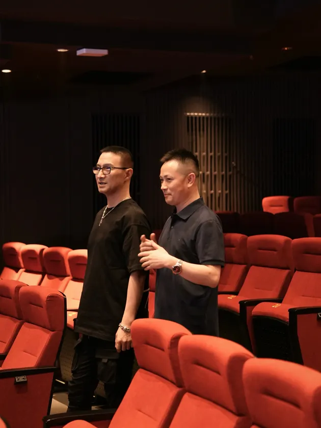 顺利抵达成都～预览 1